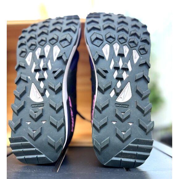 ALTRA Women's Lone Peak 7 Dark Purple Trail Running Shoe Size 8.5 Like New - Picture 12 of 15
